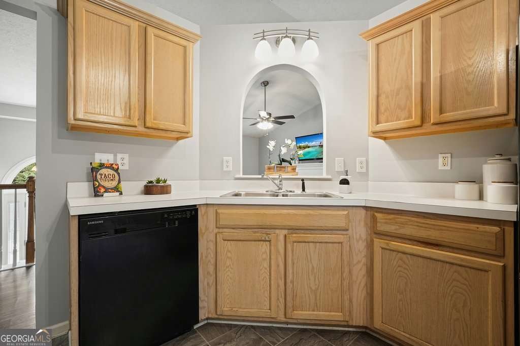 54 Crestwood Drive Dallas - 8