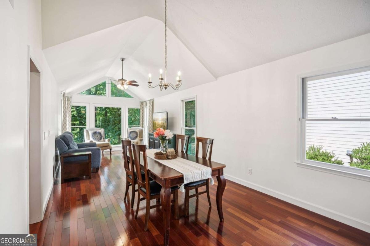 1033 Pine Grove Drive Alpharetta - 11