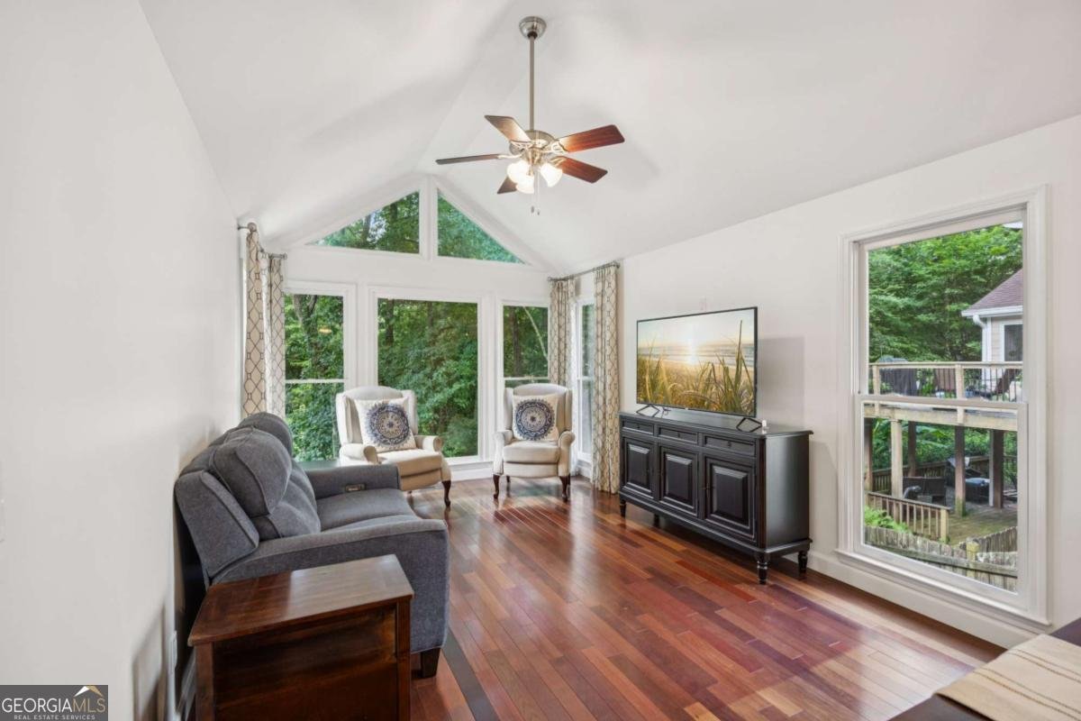 1033 Pine Grove Drive Alpharetta - 12
