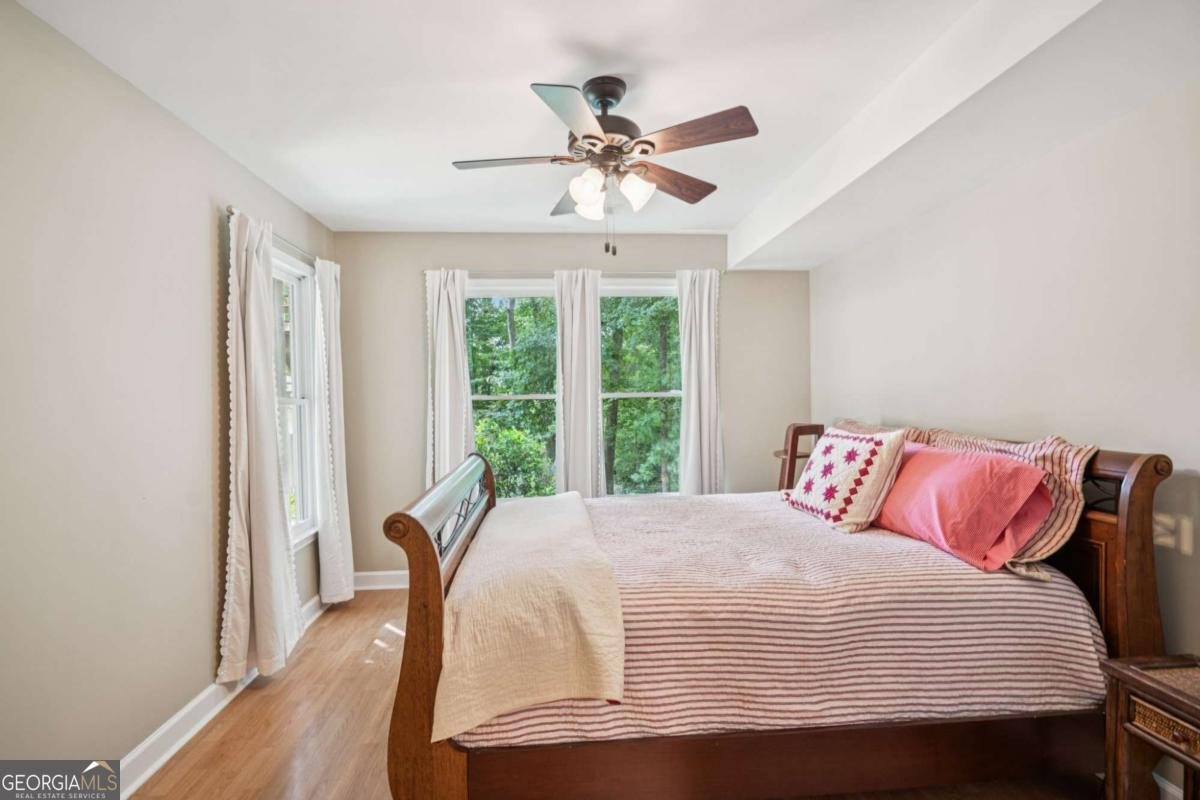 1033 Pine Grove Drive Alpharetta - 29