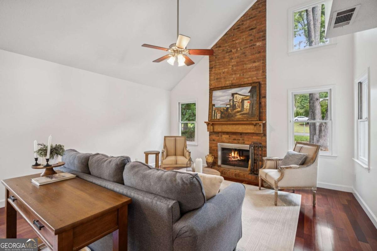 1033 Pine Grove Drive Alpharetta - 7