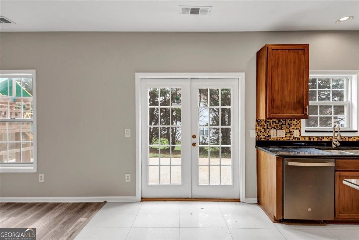 660 Maple Crest Drive Lawrenceville - 15
