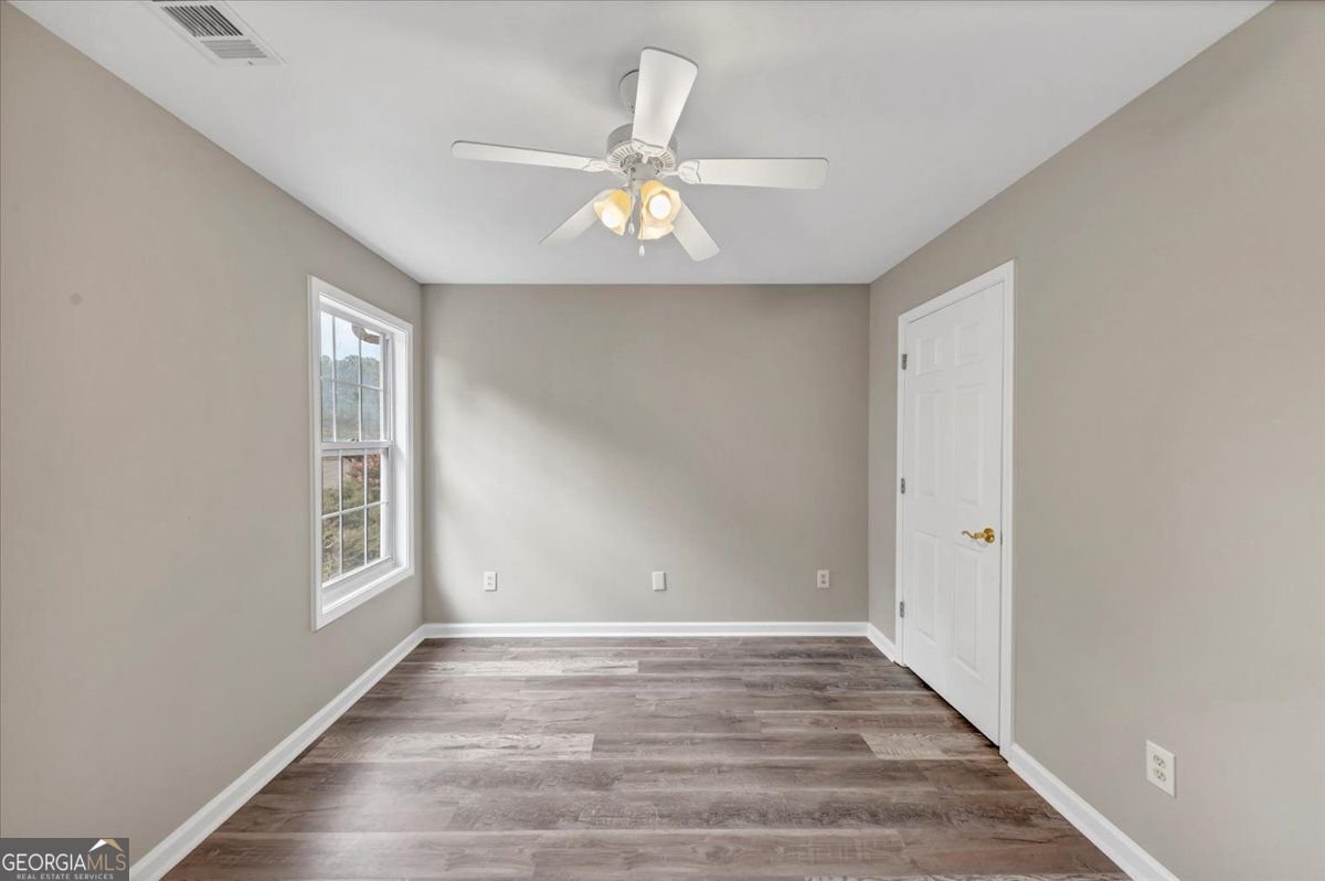 660 Maple Crest Drive Lawrenceville - 23