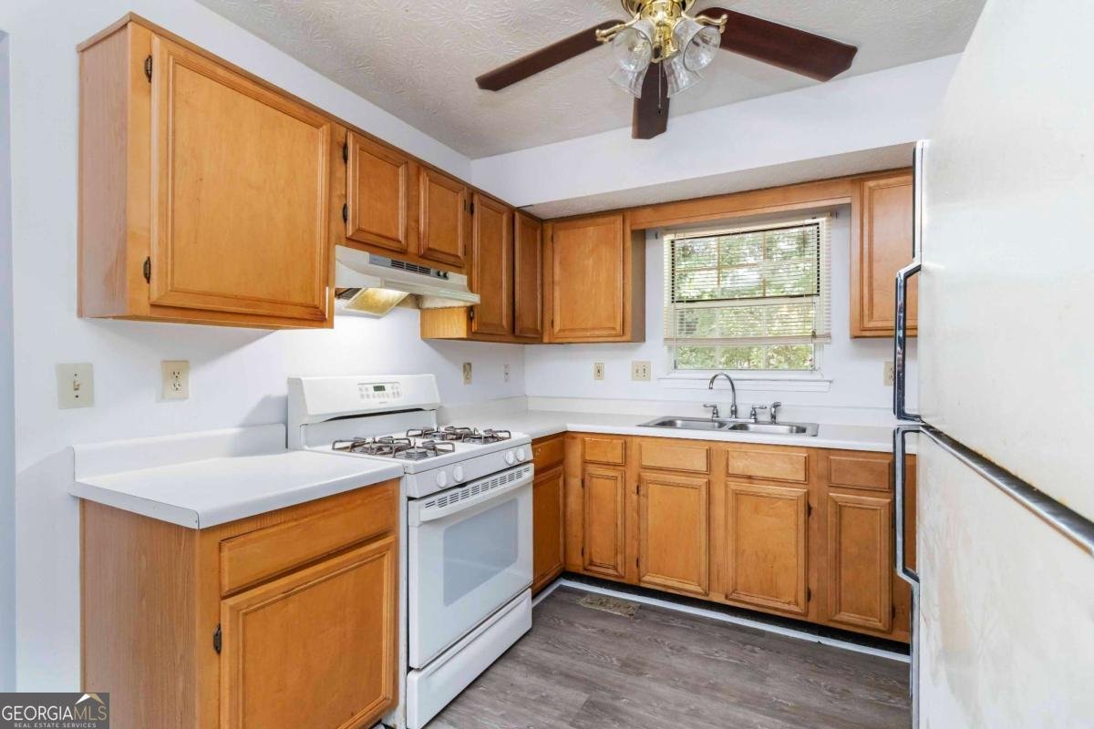 3488 Carriage Way Atlanta - 13