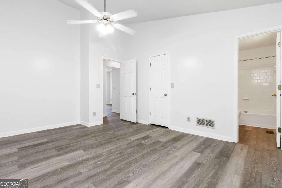 3488 Carriage Way Atlanta - 2