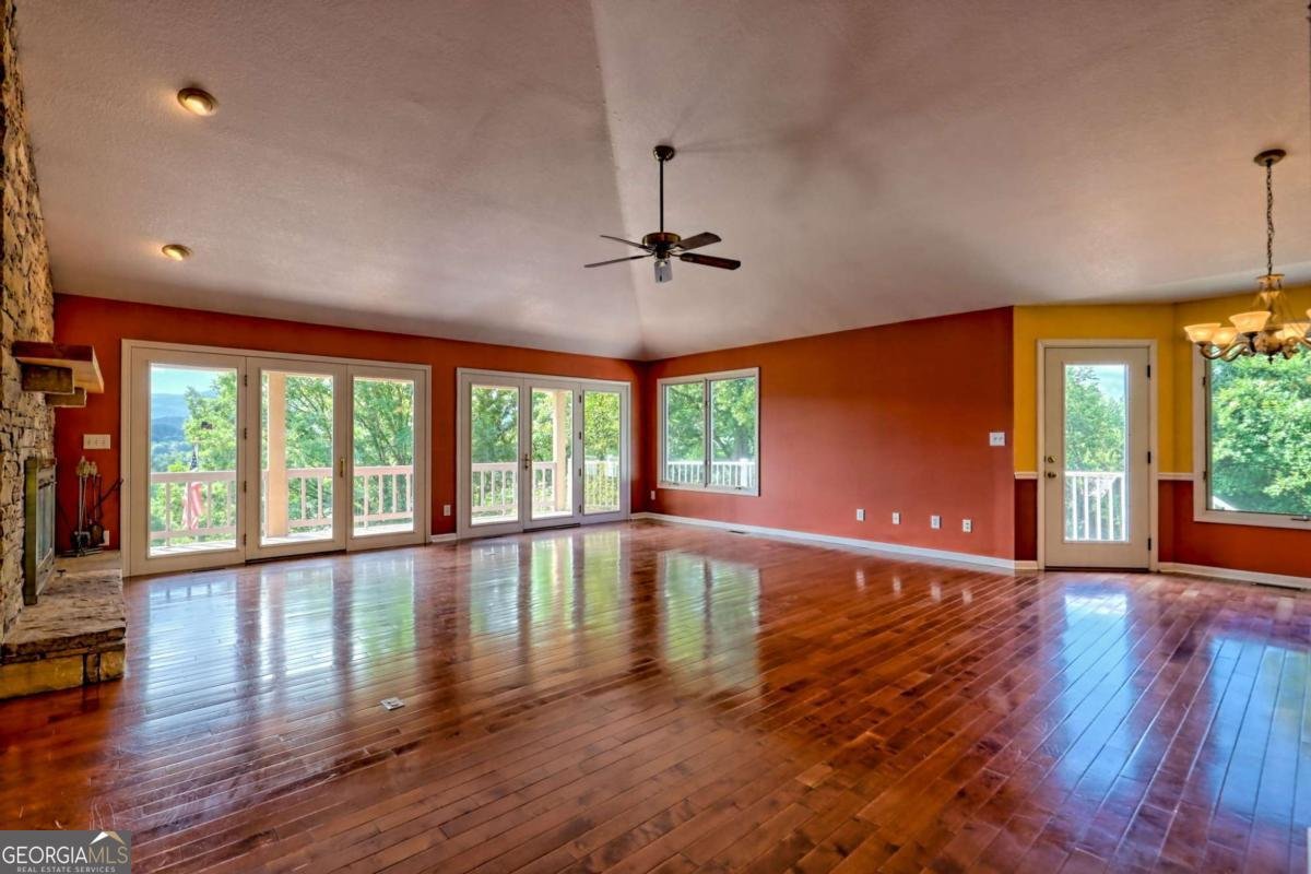 136 Elf School Ridge Hayesville - 12