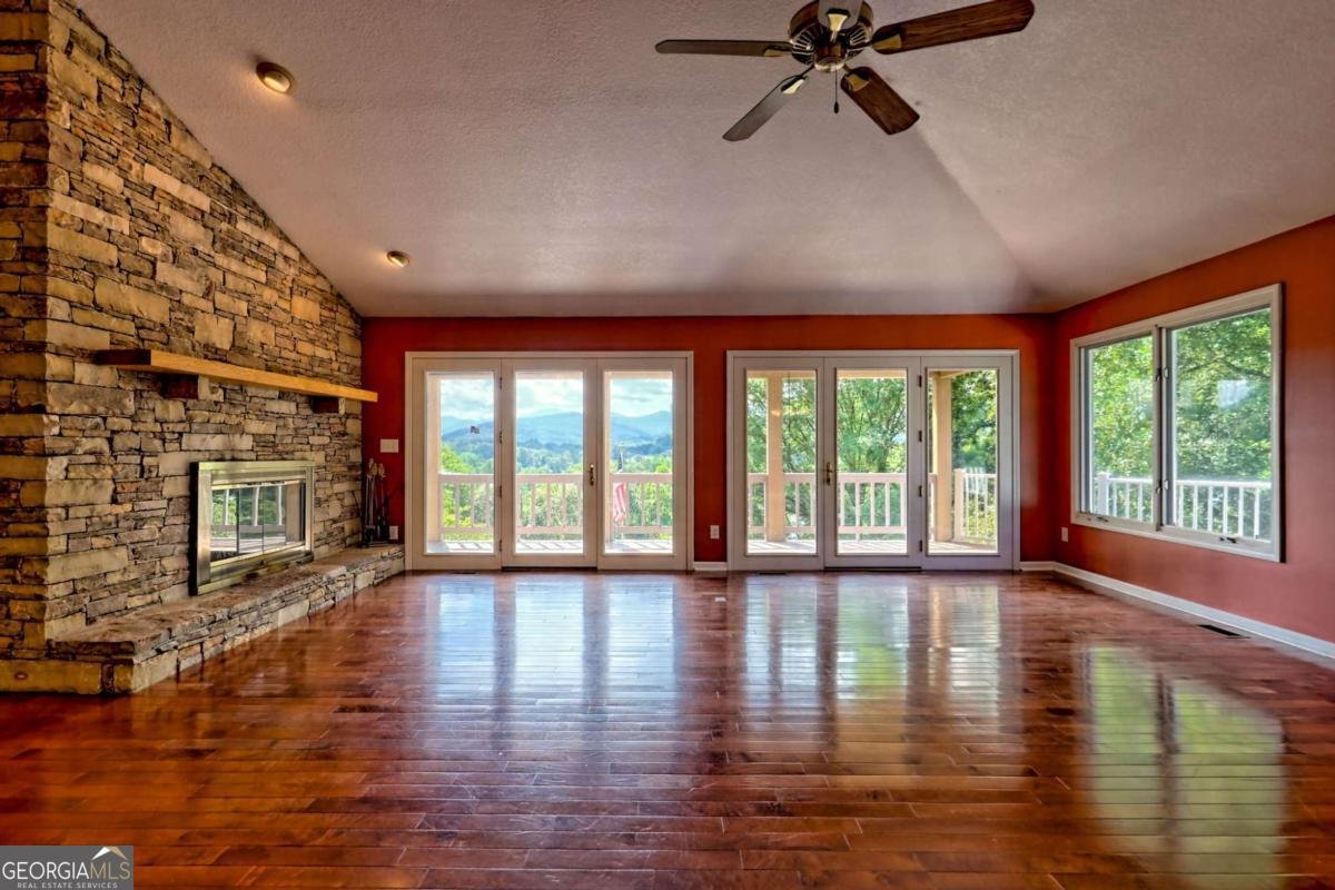 136 Elf School Ridge Hayesville - 13