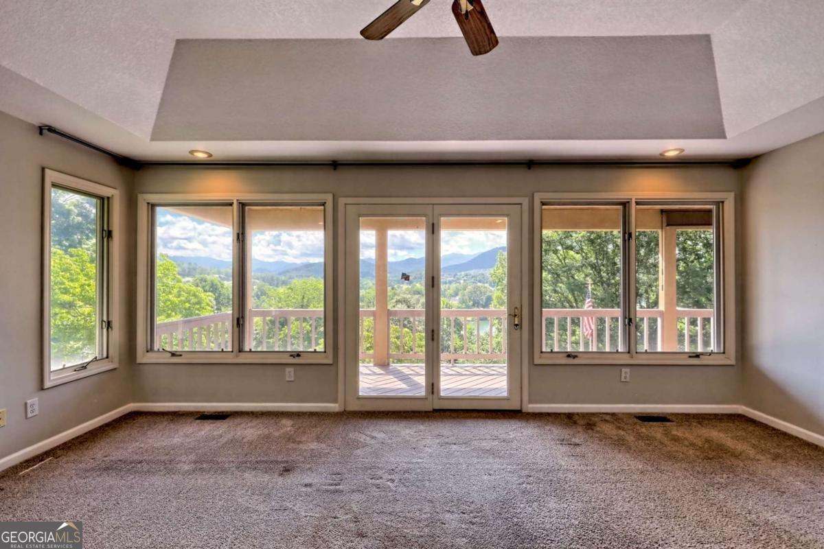 136 Elf School Ridge Hayesville - 39