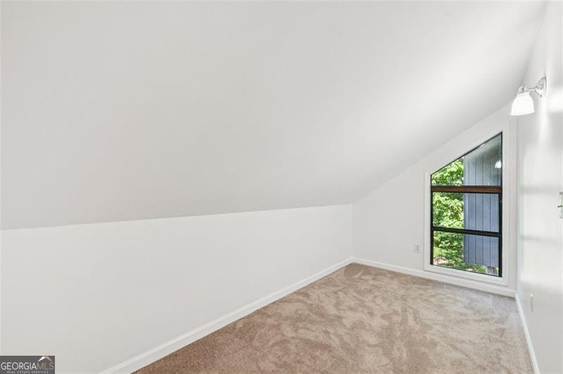 5623 High Harbor Point Gainesville - 32