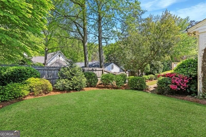 3005 Howell Mill Road Atlanta - 23
