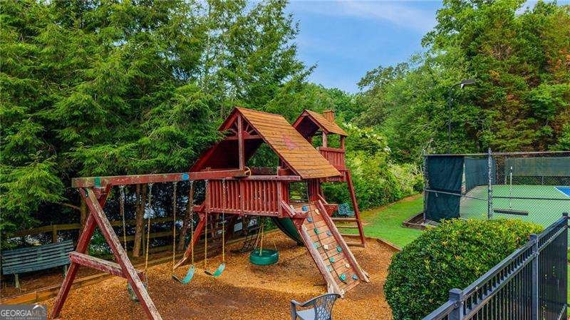 2838 Saddlebrook Way Marietta - 2