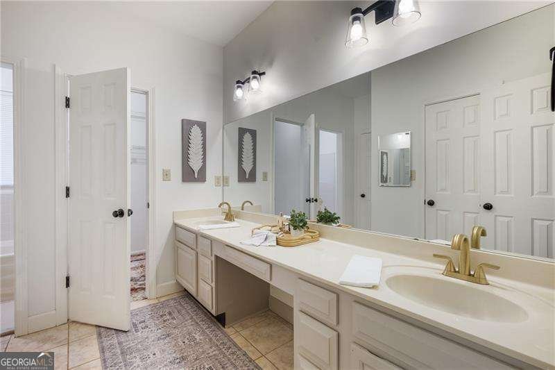 2838 Saddlebrook Way Marietta - 28