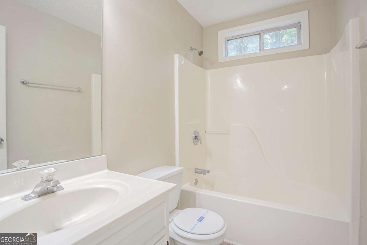 930 Thornwood Circle Covington - 24