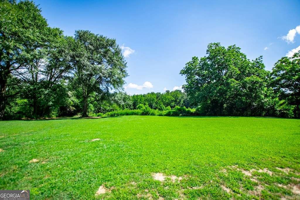 20735 Main Street Ranburne - 24