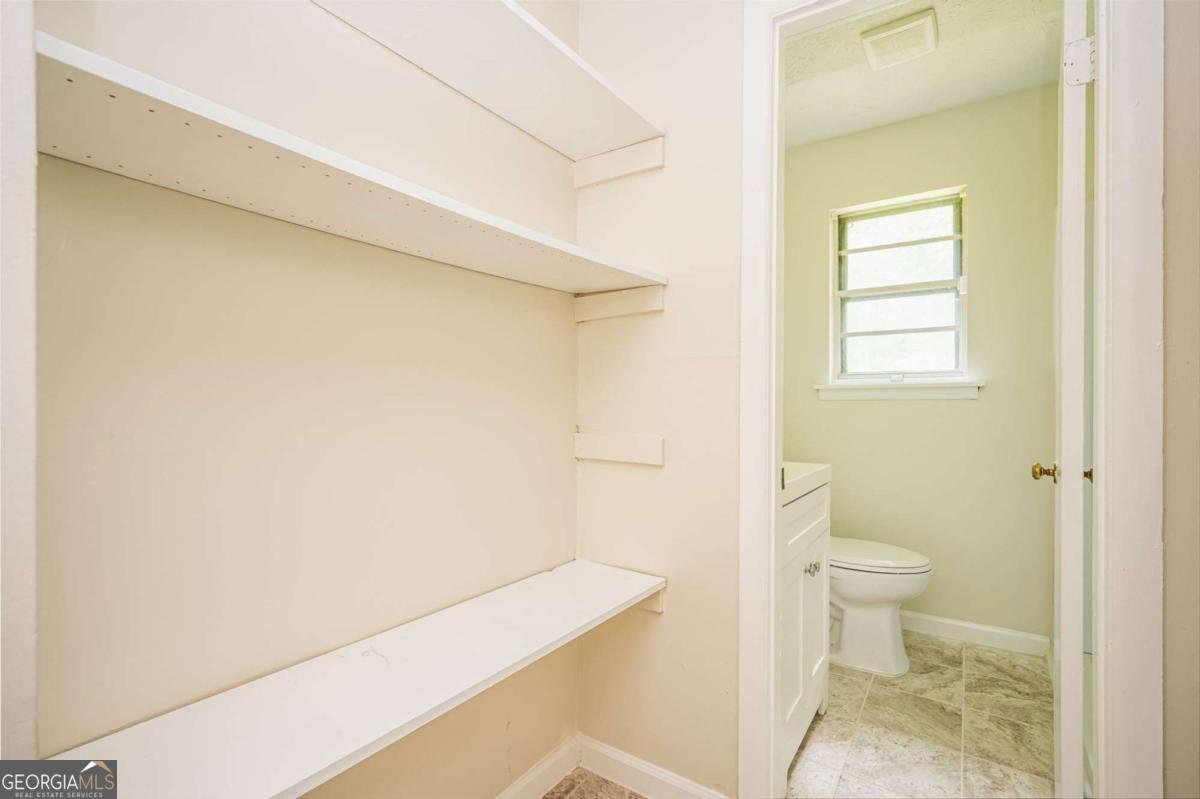 3890 Jailette Road Atlanta - 4