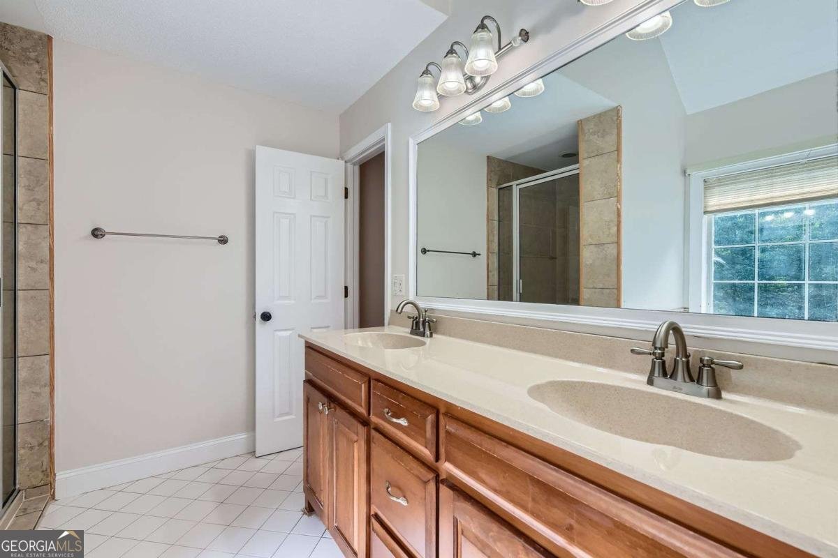 1022 Eddie Craig Drive Mcdonough - 1