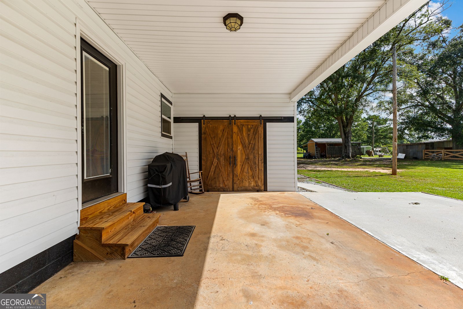 351 East Milner Road Zebulon - 50