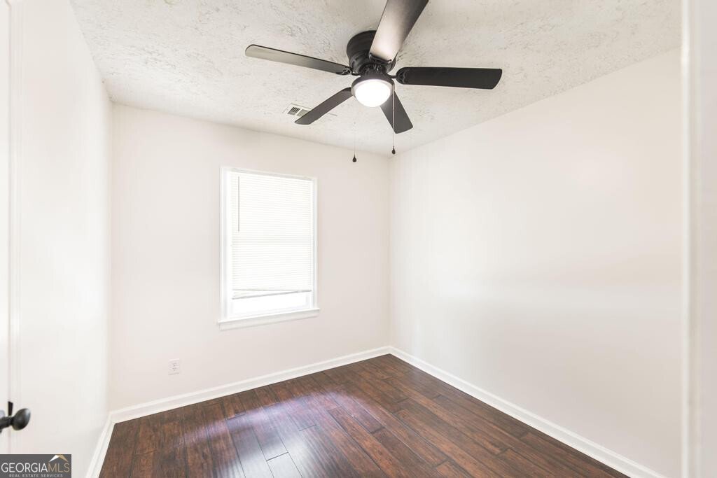 302 Briardale Avenue Warner Robins - 19
