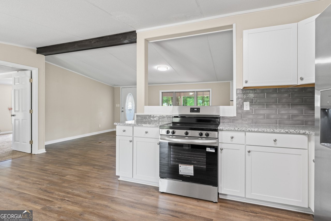 166 James Drive Hampton - 11