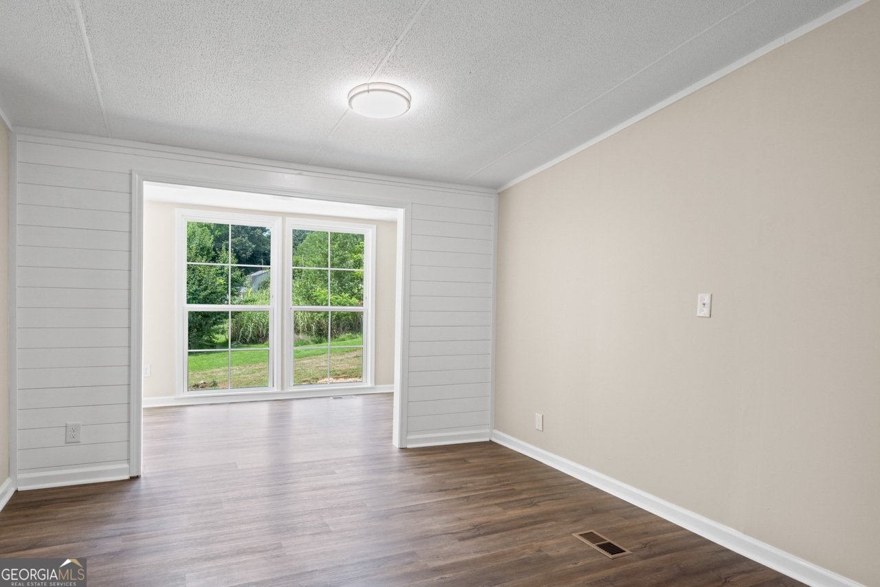 166 James Drive Hampton - 7