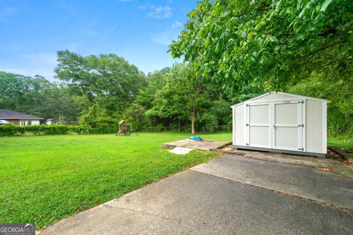 399 Gresham Road Mableton - 10