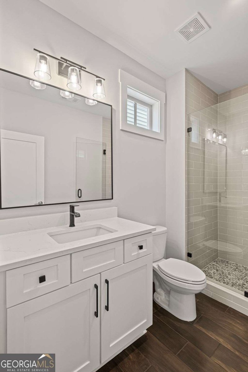 583 Club Drive Woodstock - 25