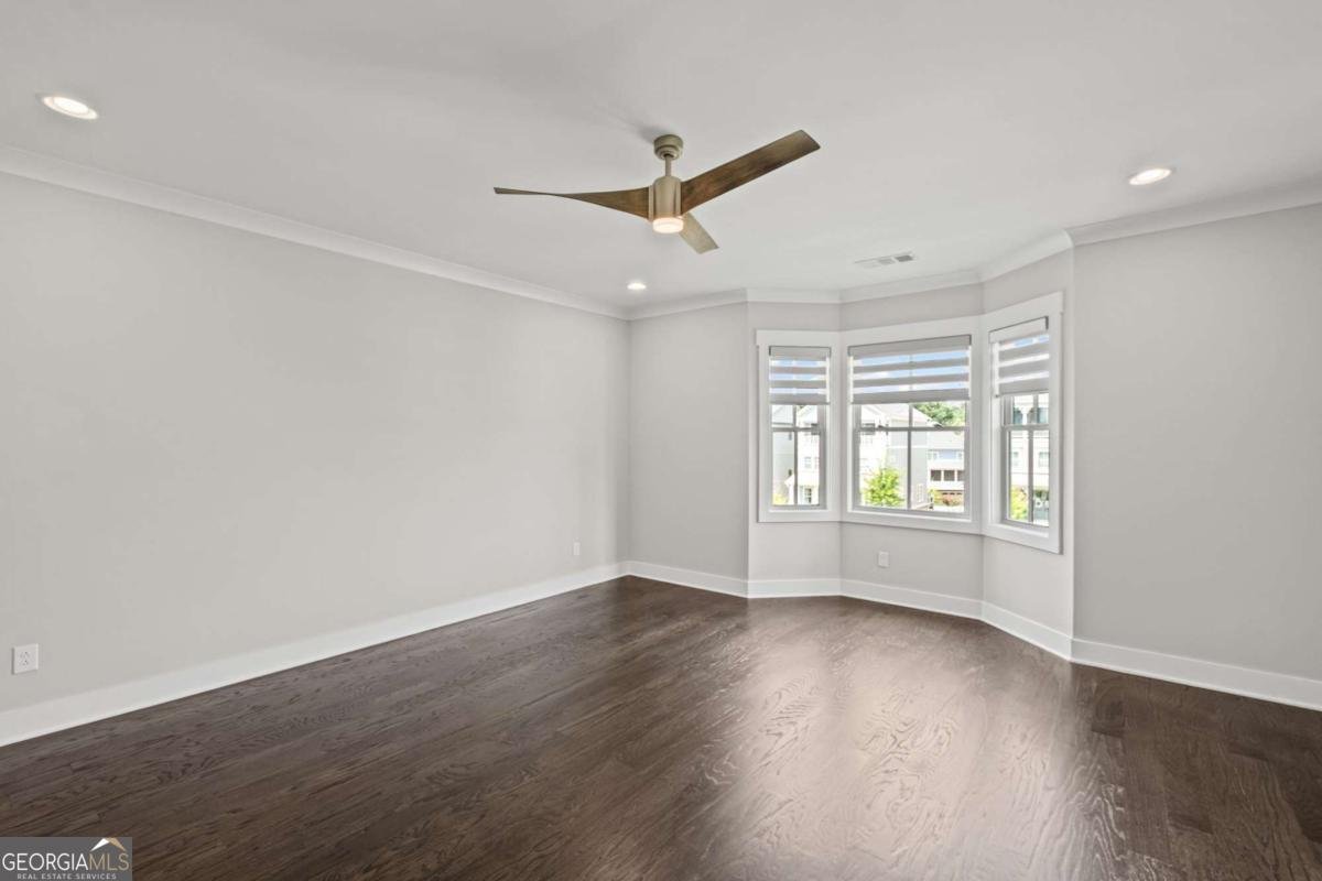 583 Club Drive Woodstock - 28