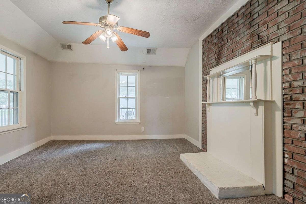 8211 Colquitt Street Douglasville - 9