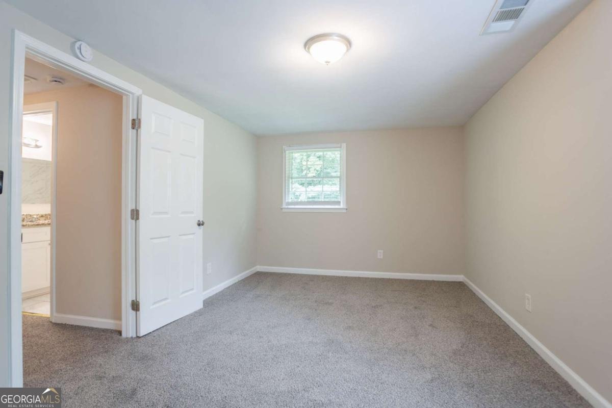 542 Hasty Drive Lithia Springs - 18