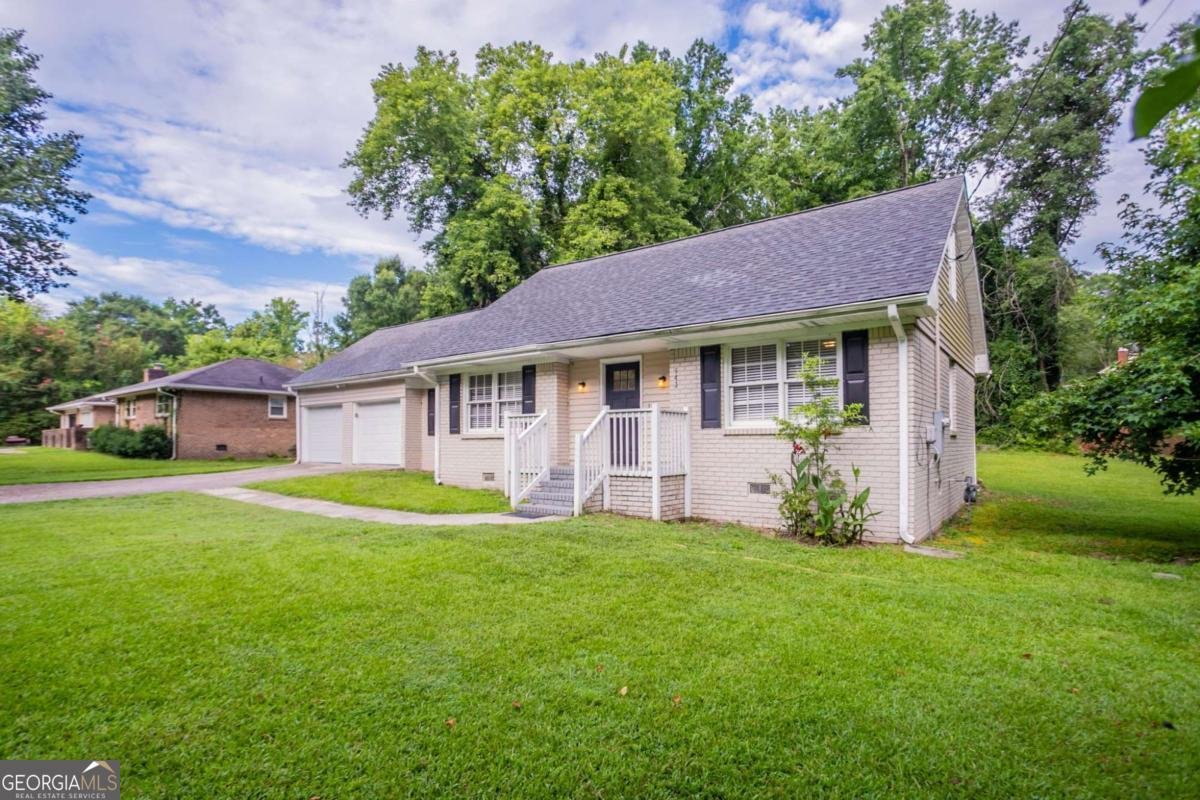 542 Hasty Drive Lithia Springs - 2