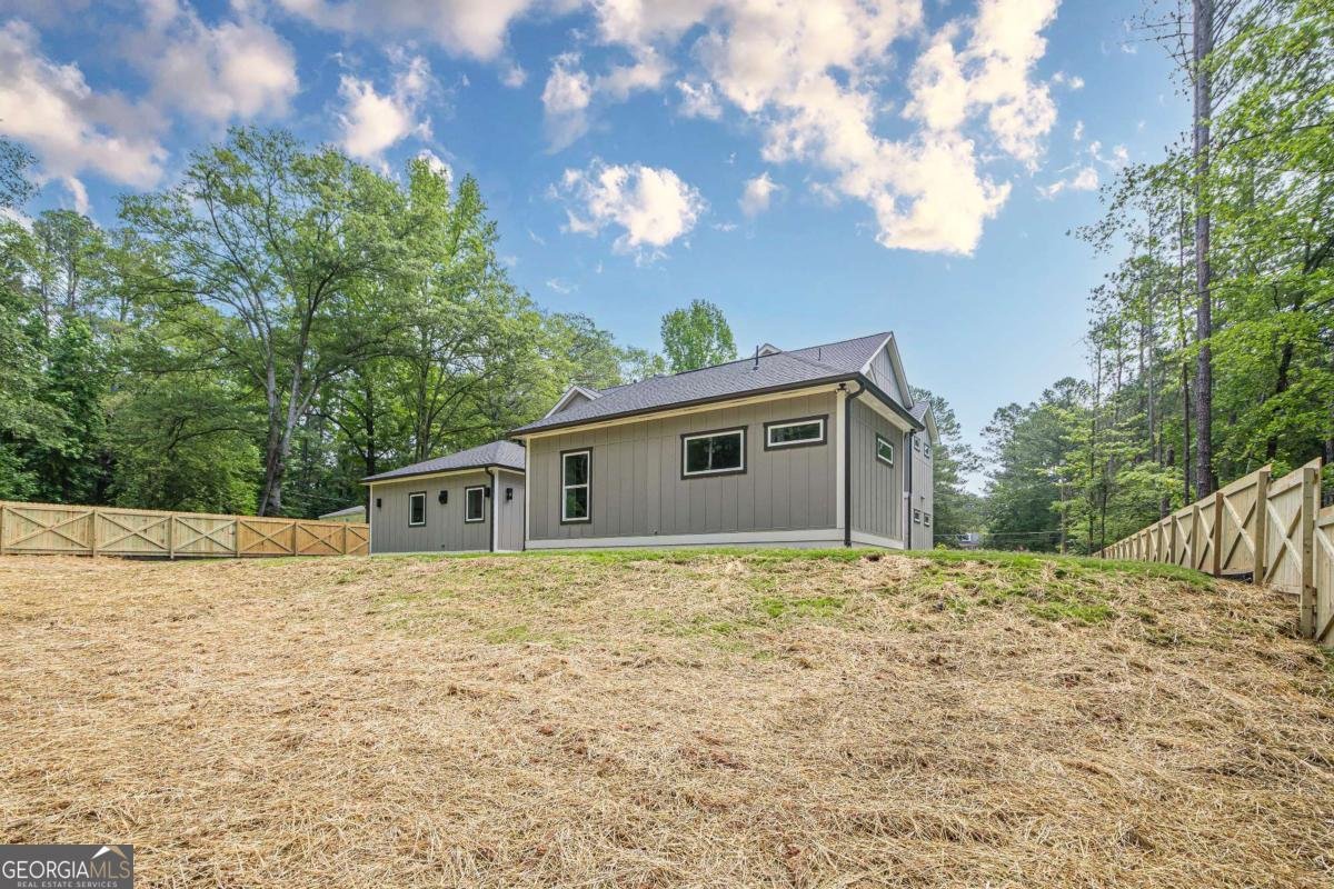 1273 Grayson Parkway Grayson - 43