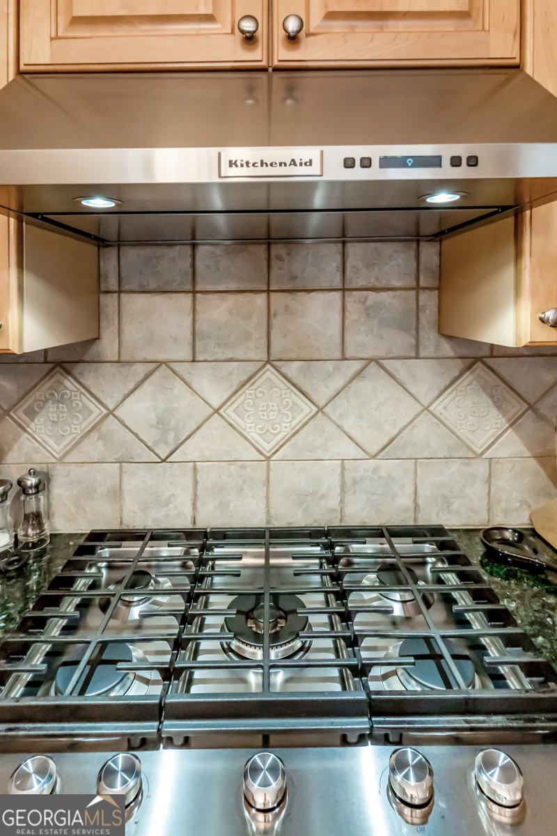 305 Young James Circle Stockbridge - 15