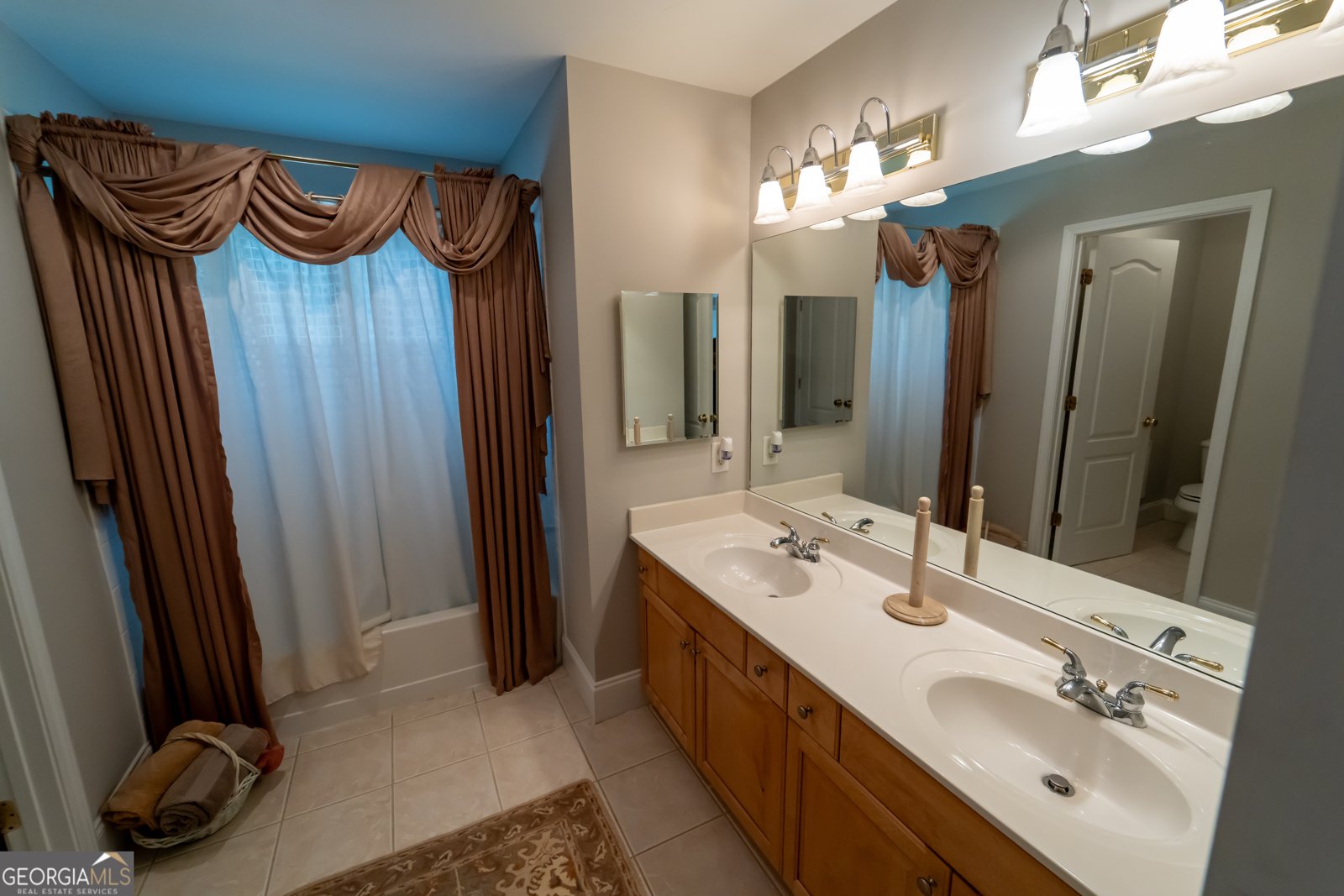 305 Young James Circle Stockbridge - 40