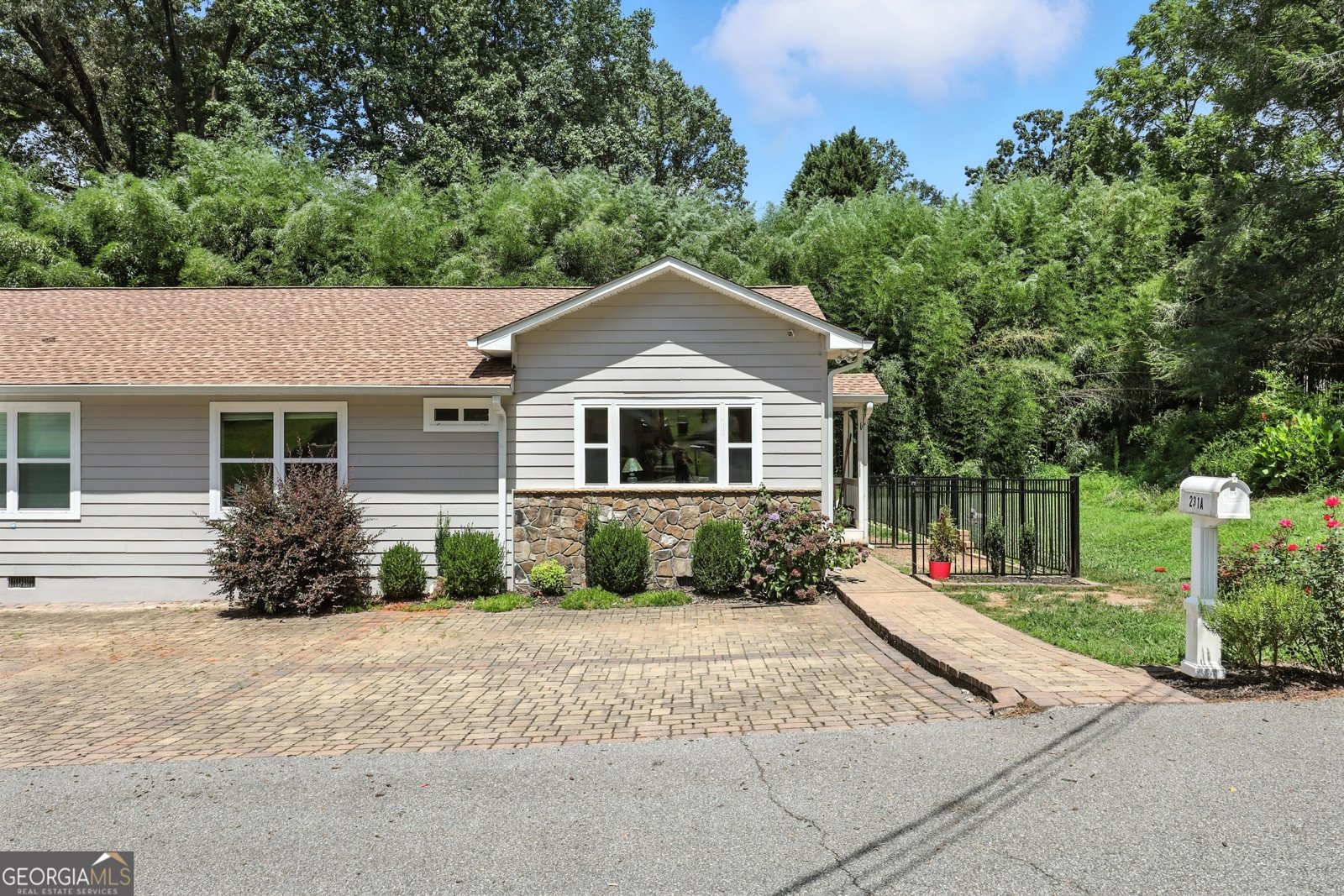 231 Pine Avenue Demorest - 1