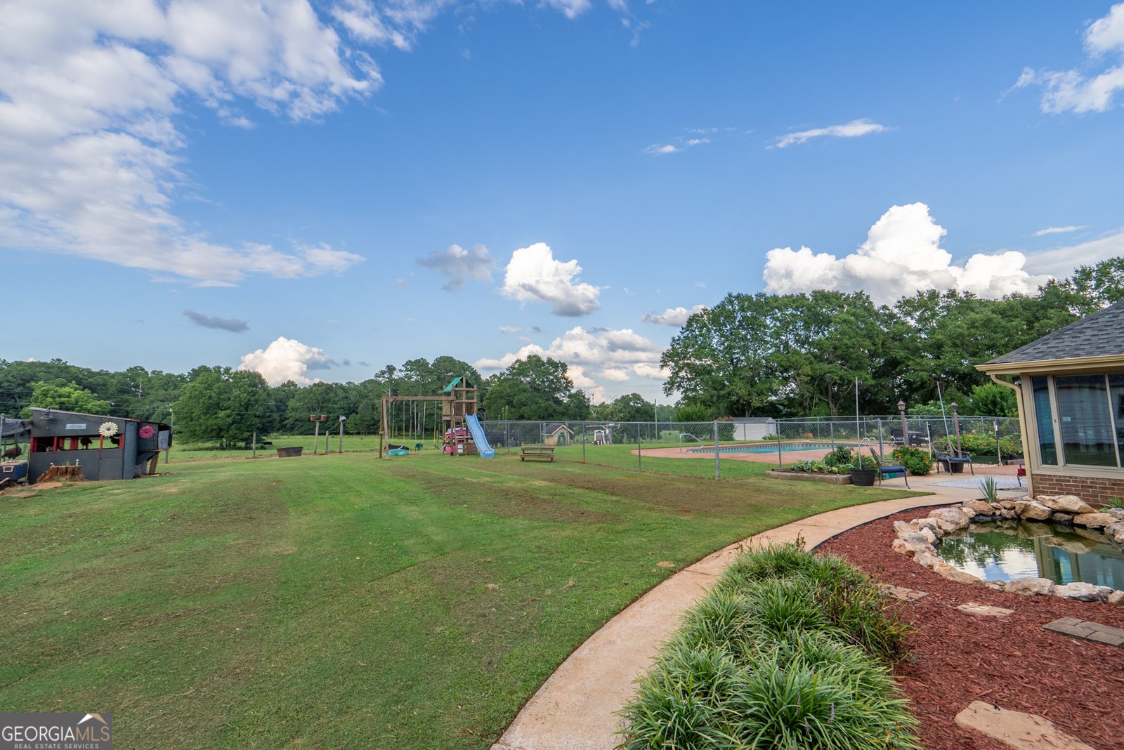 105 Breedlove Covington - 22