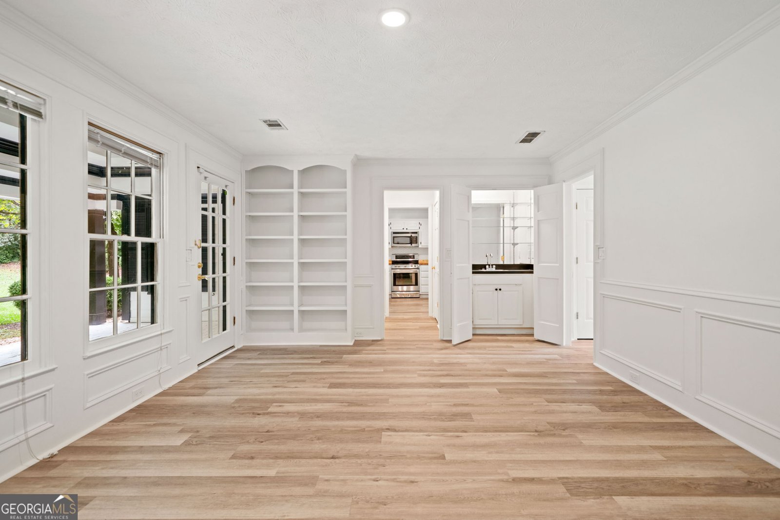 4220 Singing Post Lane Roswell - 13