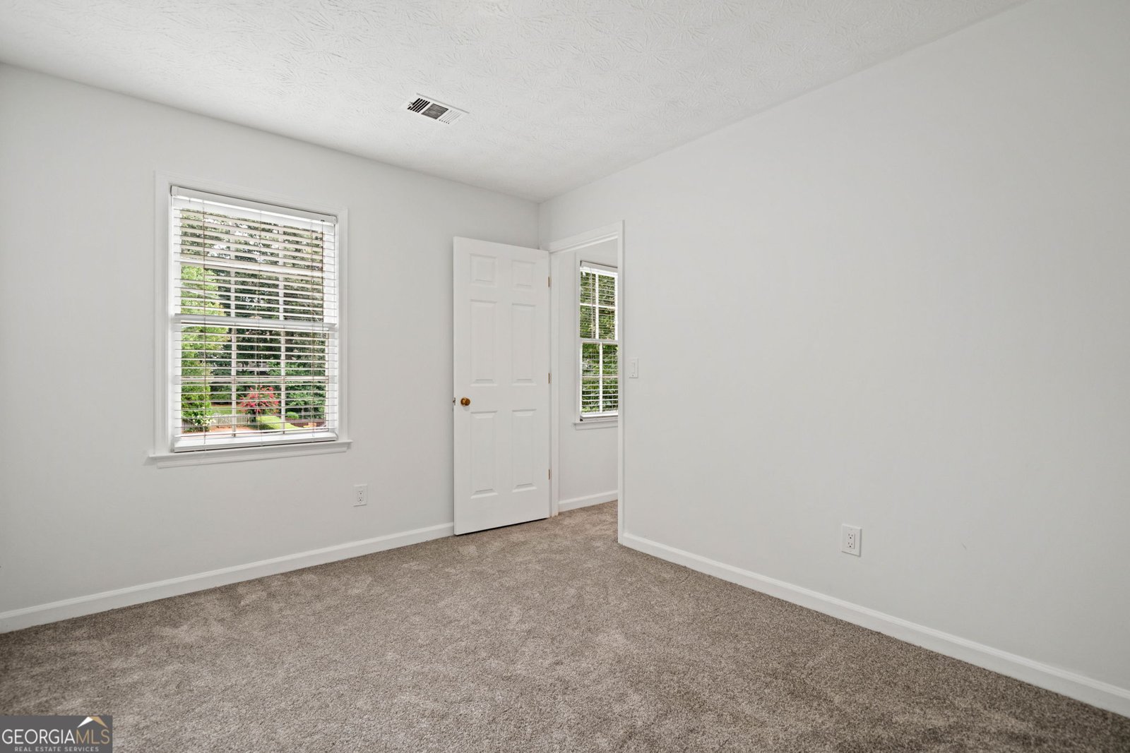 4220 Singing Post Lane Roswell - 29