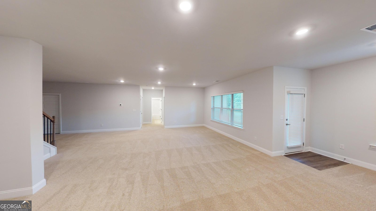 450 SOUTHERN OAKS Drive Macon - 13