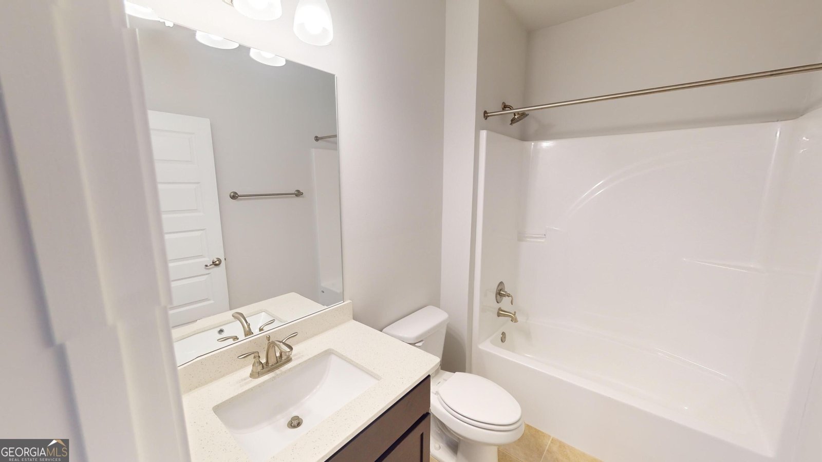450 SOUTHERN OAKS Drive Macon - 8