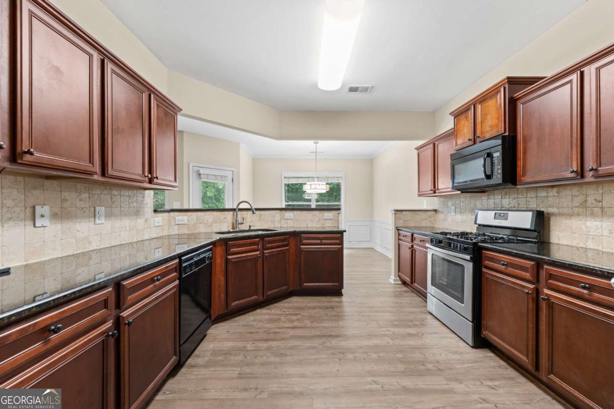 2348 Brynfield Cove Suwanee - 12