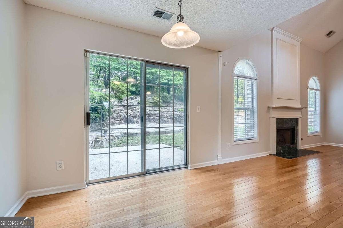 1241 Wandering Vine Court Mableton - 5