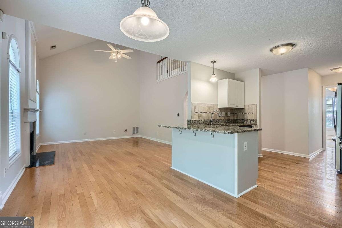 1241 Wandering Vine Court Mableton - 8