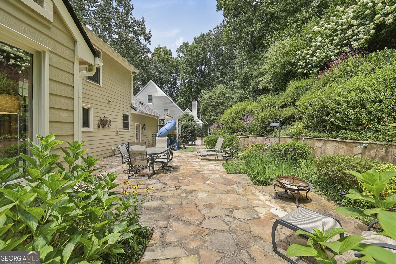 390 Spalding Drive Sandy Springs - 12