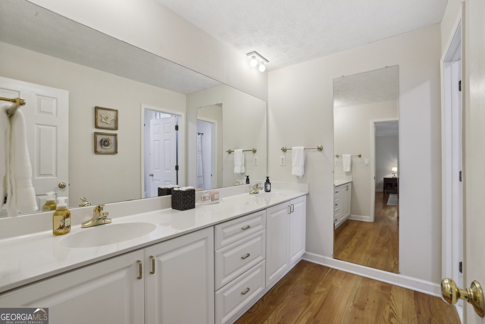 390 Spalding Drive Sandy Springs - 19