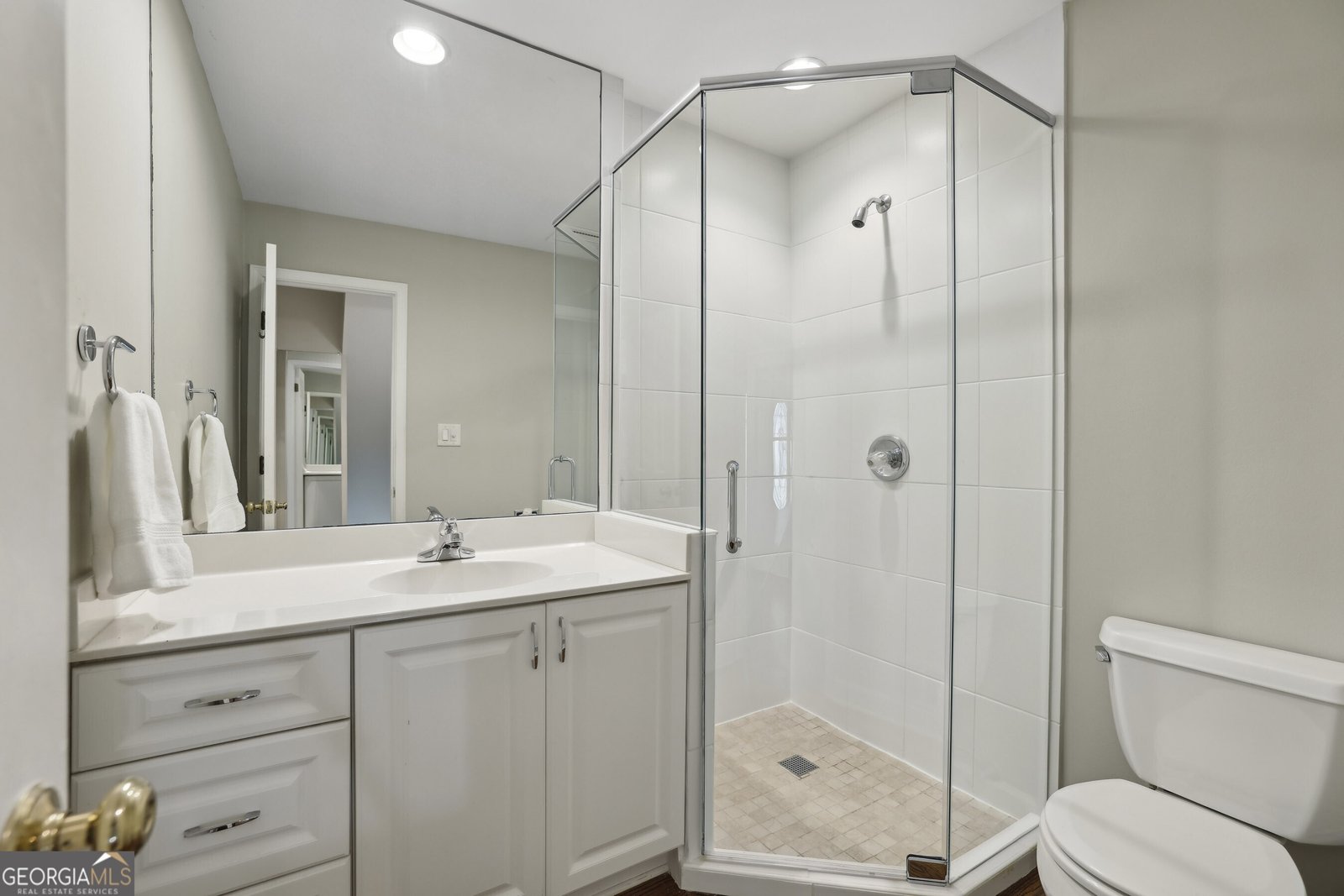390 Spalding Drive Sandy Springs - 27