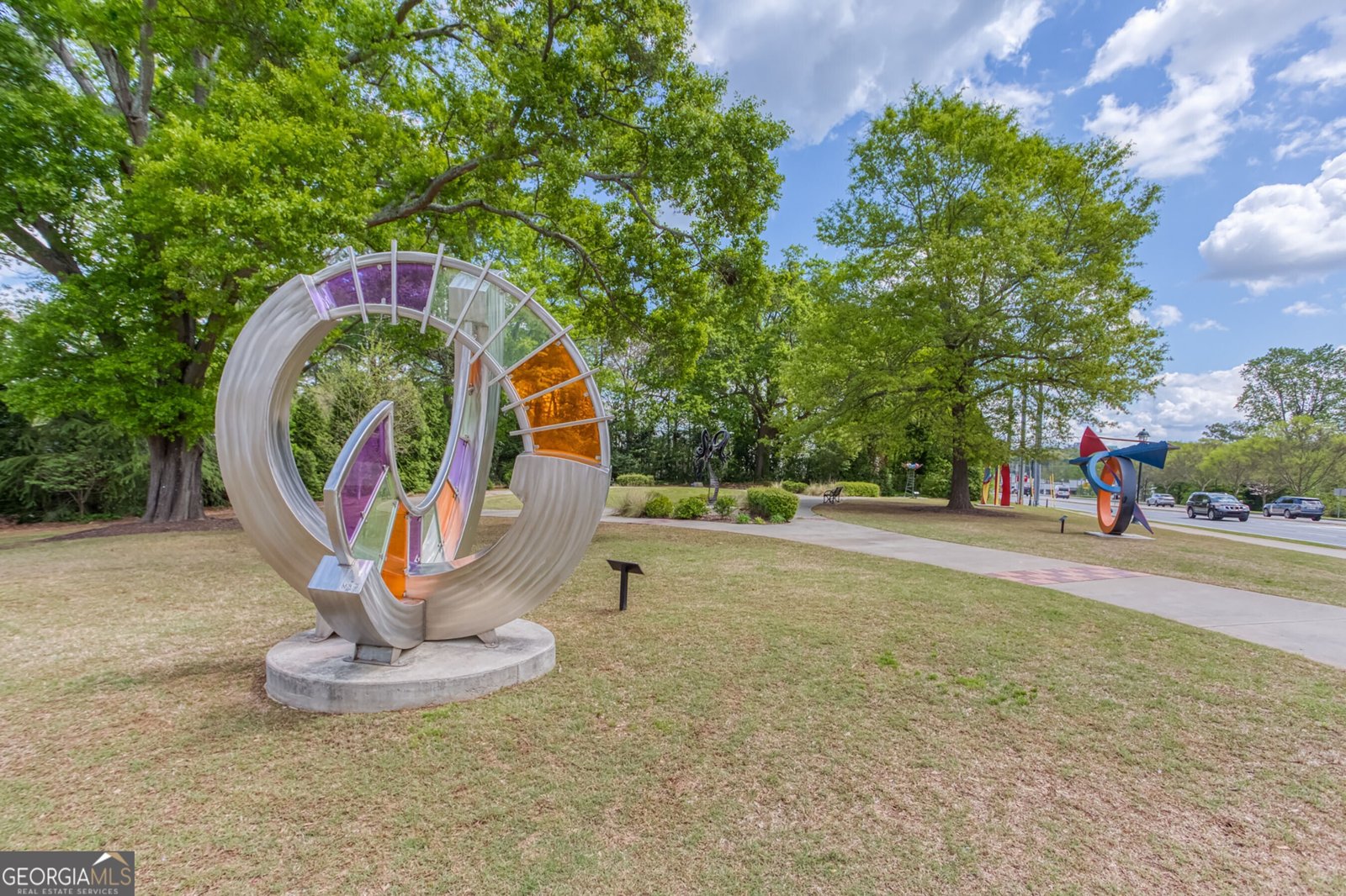 390 Spalding Drive Sandy Springs - 33
