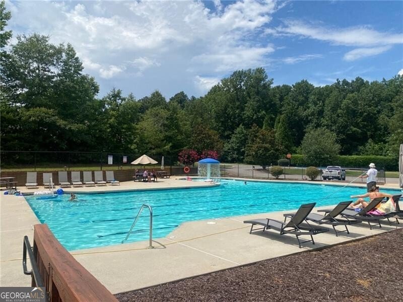 7540 Wandering Oak Way Cumming - 44
