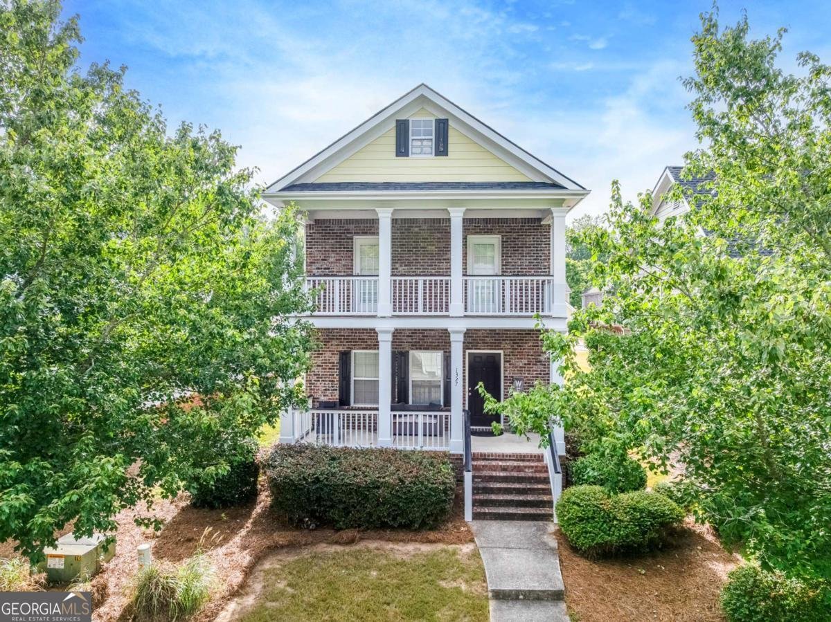 1327 Eisenhower Avenue Bogart - 1