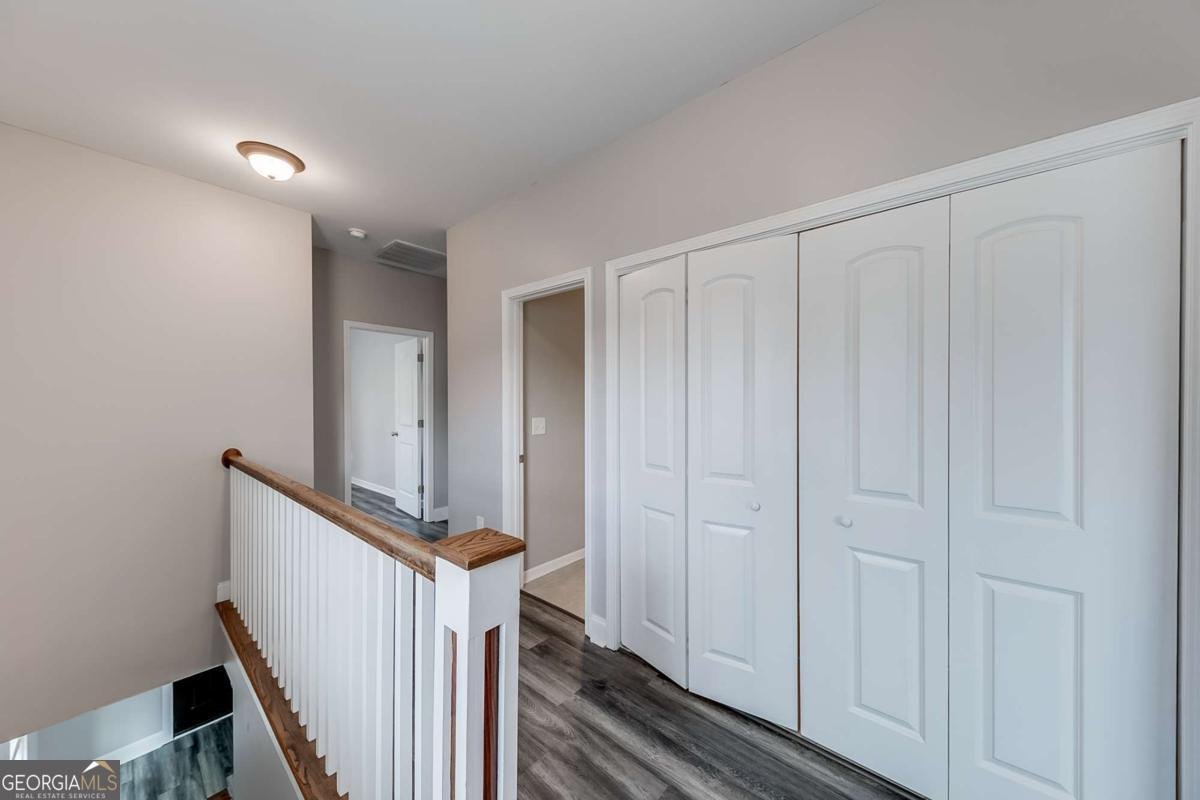 1327 Eisenhower Avenue Bogart - 23