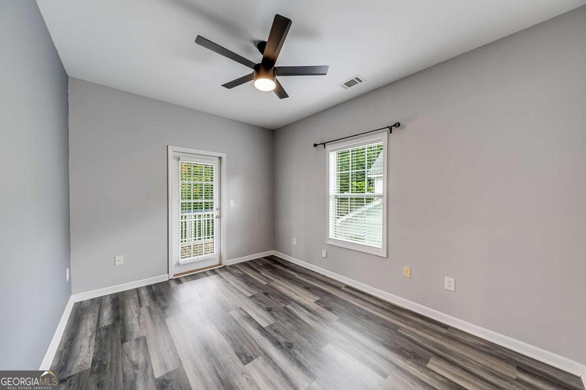 1327 Eisenhower Avenue Bogart - 36
